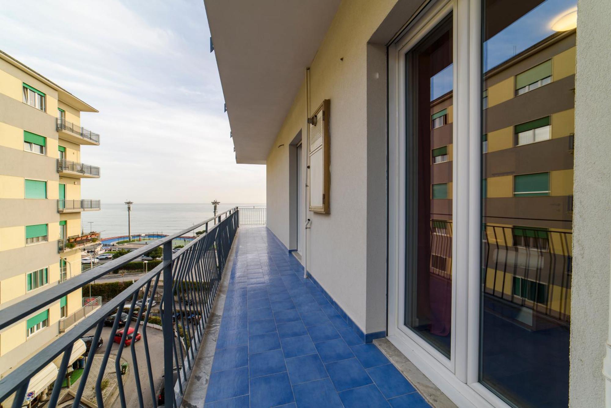 Salsedine Apartment Salerno Bagian luar foto