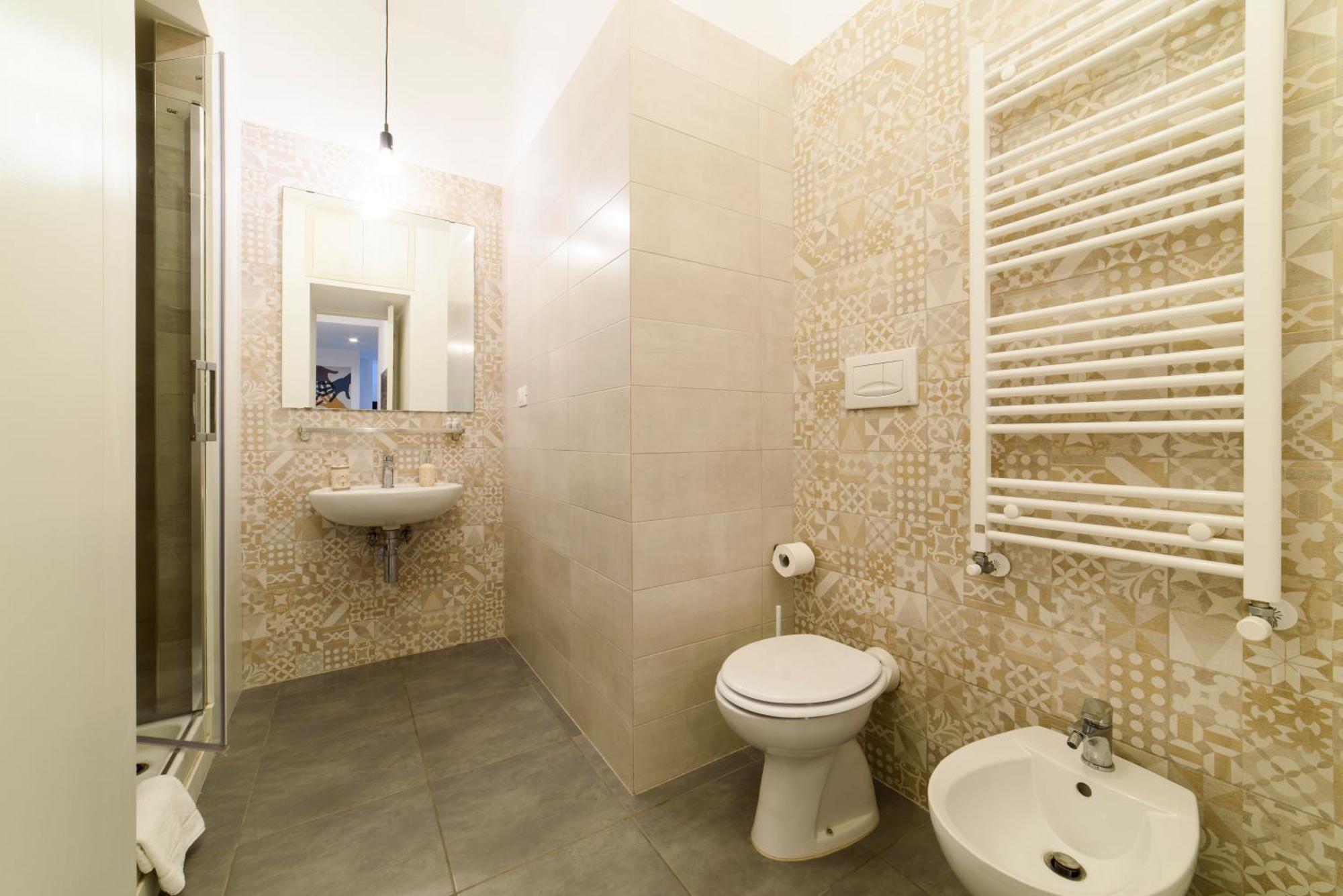 Salsedine Apartment Salerno Bagian luar foto