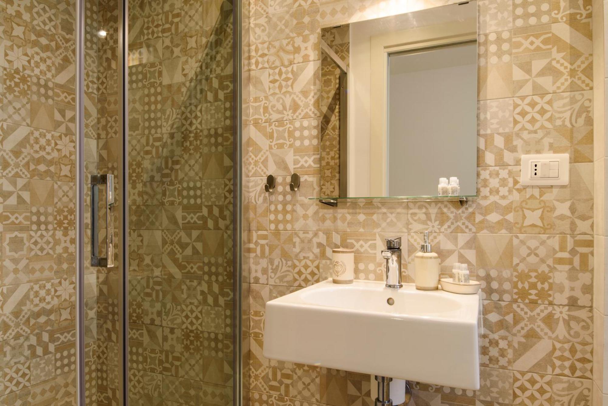Salsedine Apartment Salerno Bagian luar foto